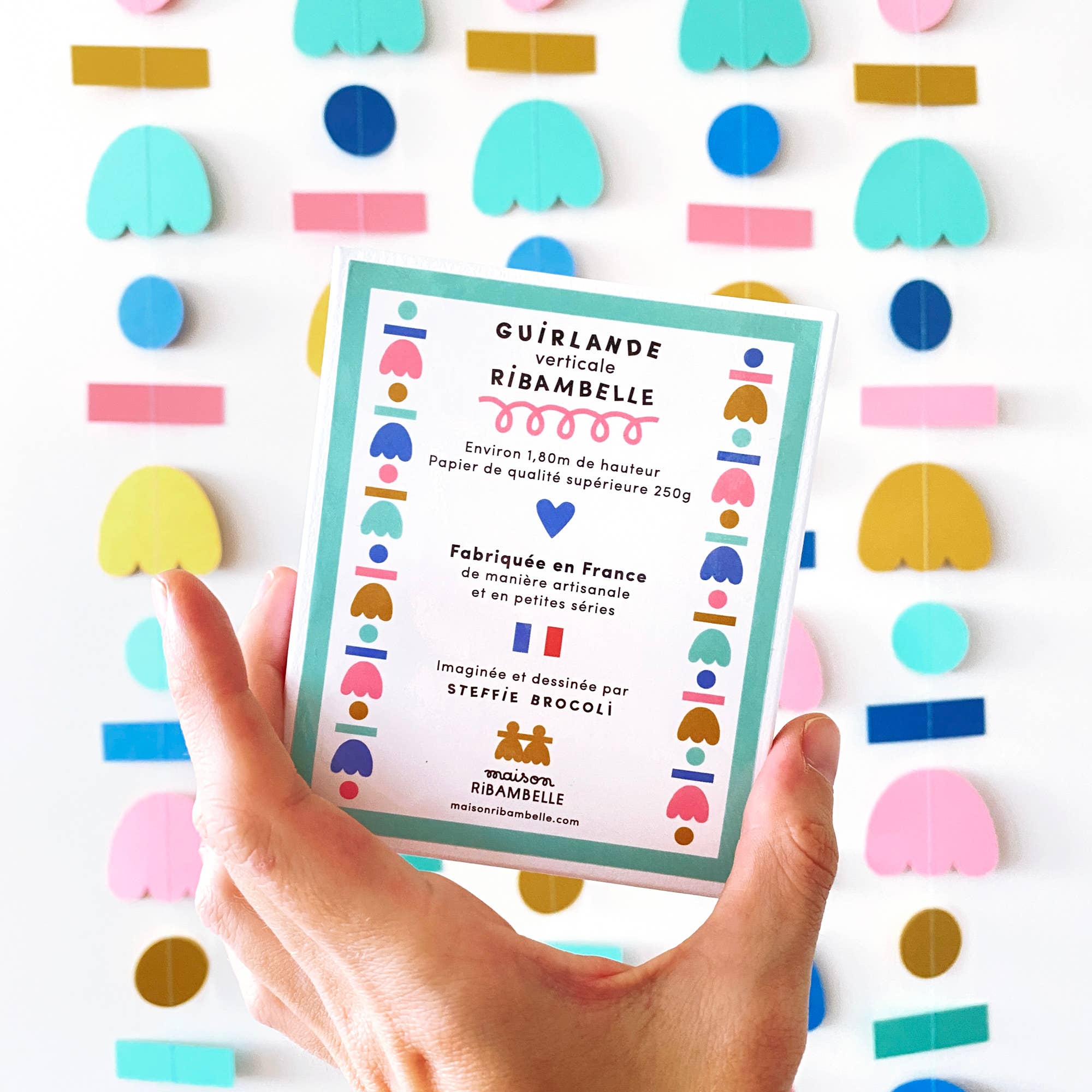 Pastel Paper Shapes Garland - bubblegum market