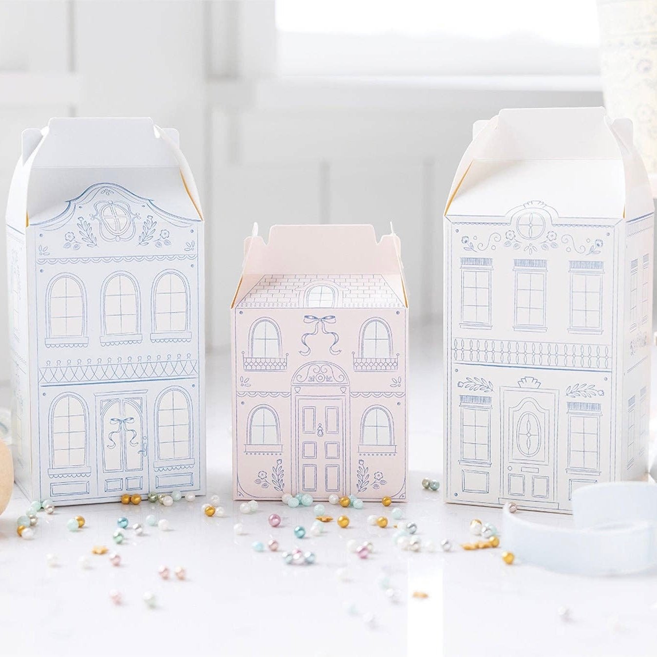 Pembroke House Treat Boxes - bubblegum market