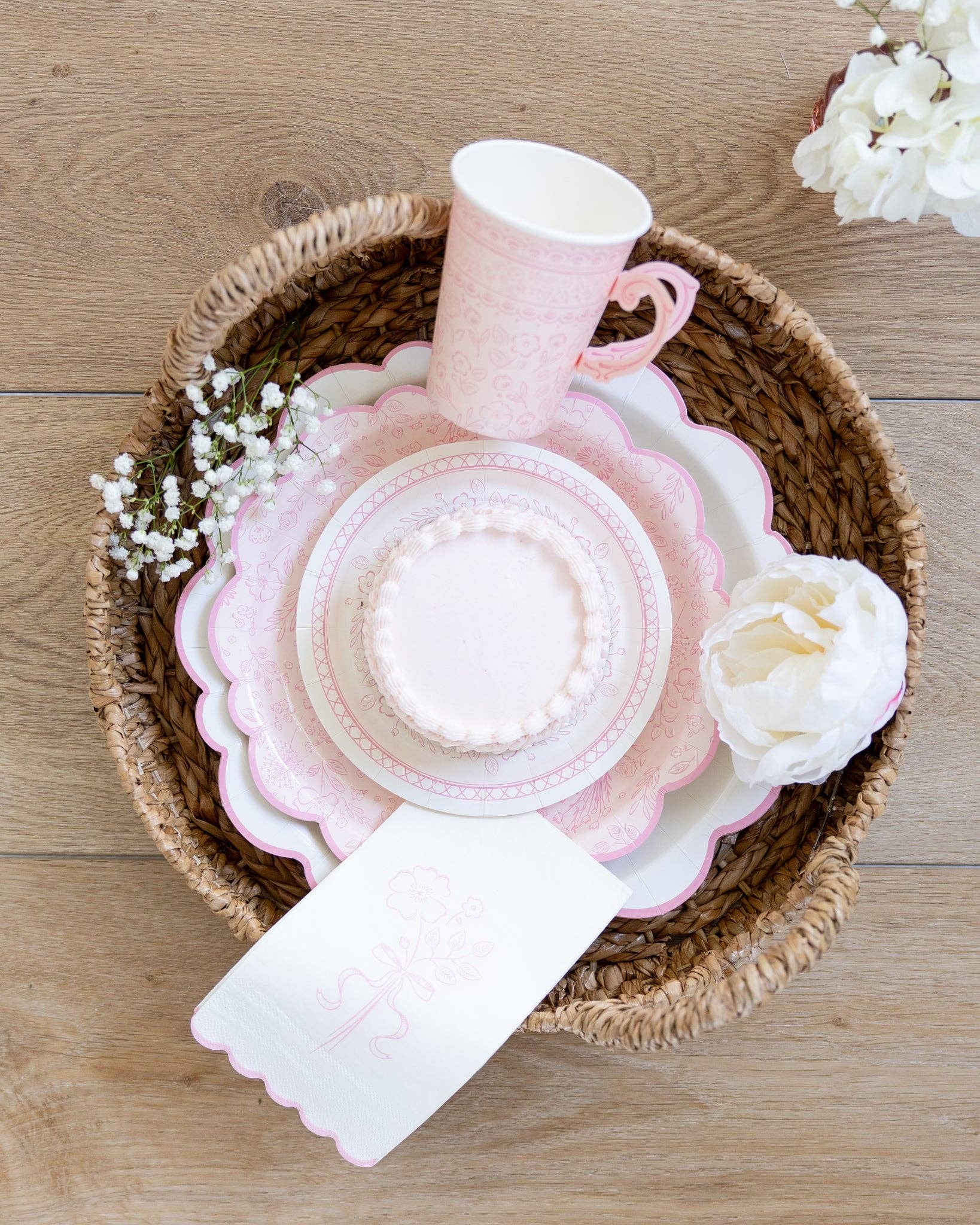 Pembroke Pink Edge Scalloped Paper Plates 12" - bubblegum market