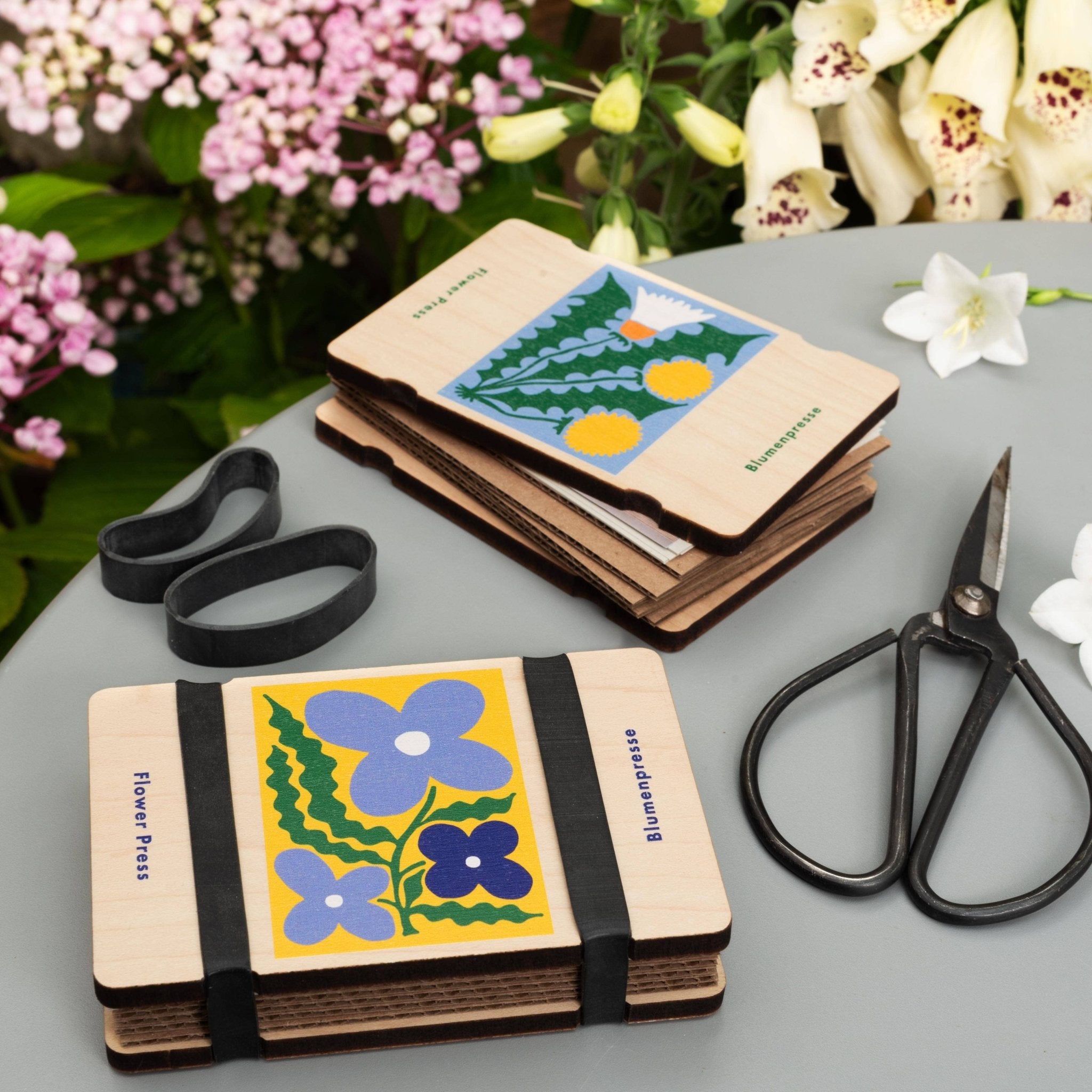 Pocket Flower Press | Dandelion - bubblegum market