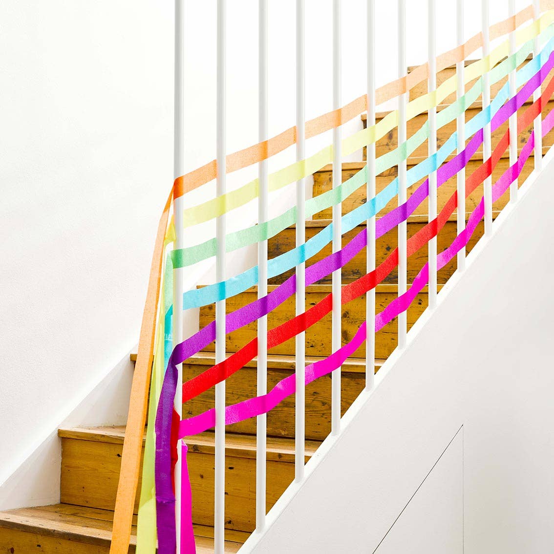 Rainbow Party Streamers - bubblegum market
