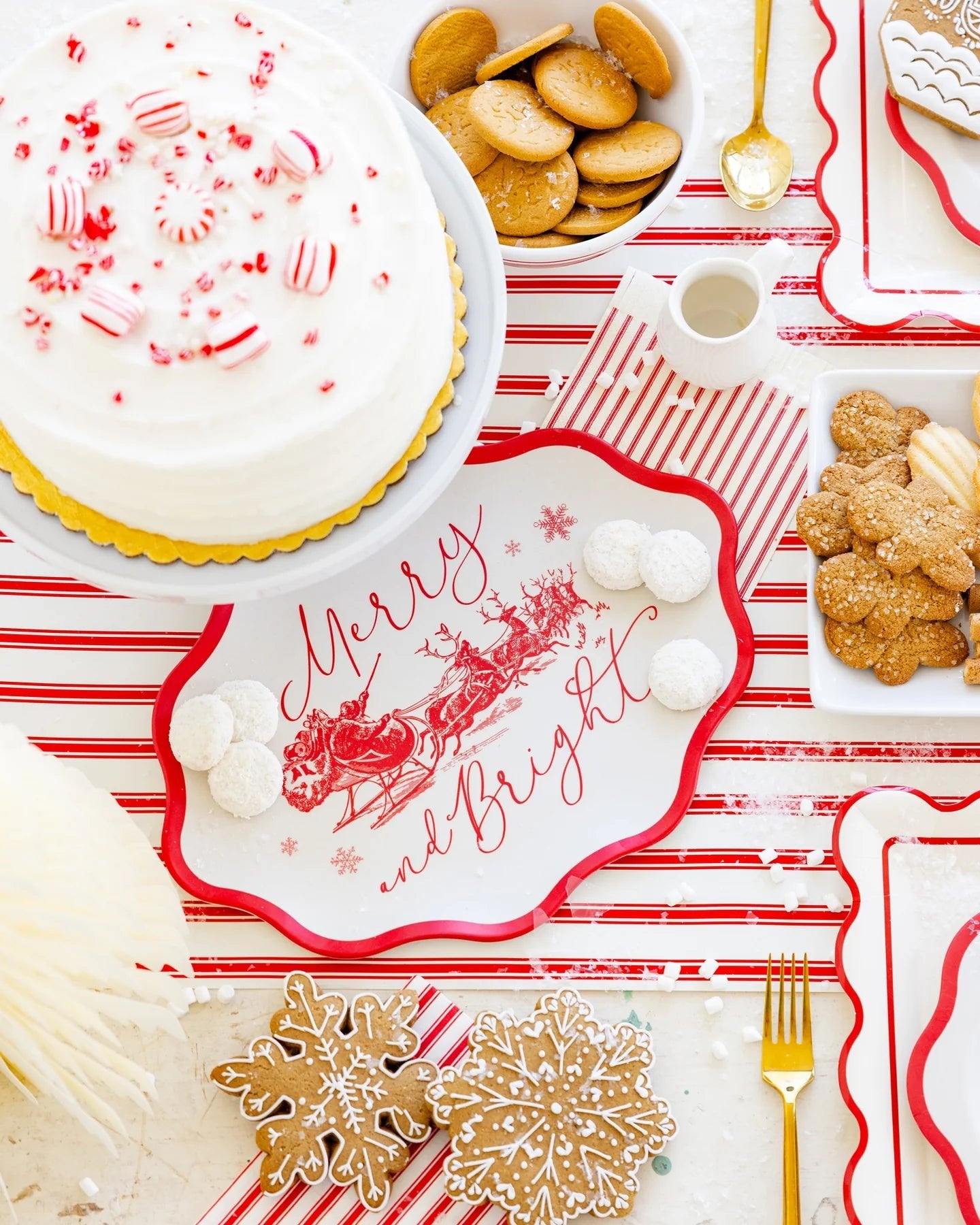 Red Vintage Merry & Bright Bamboo Tray 17" - bubblegum market