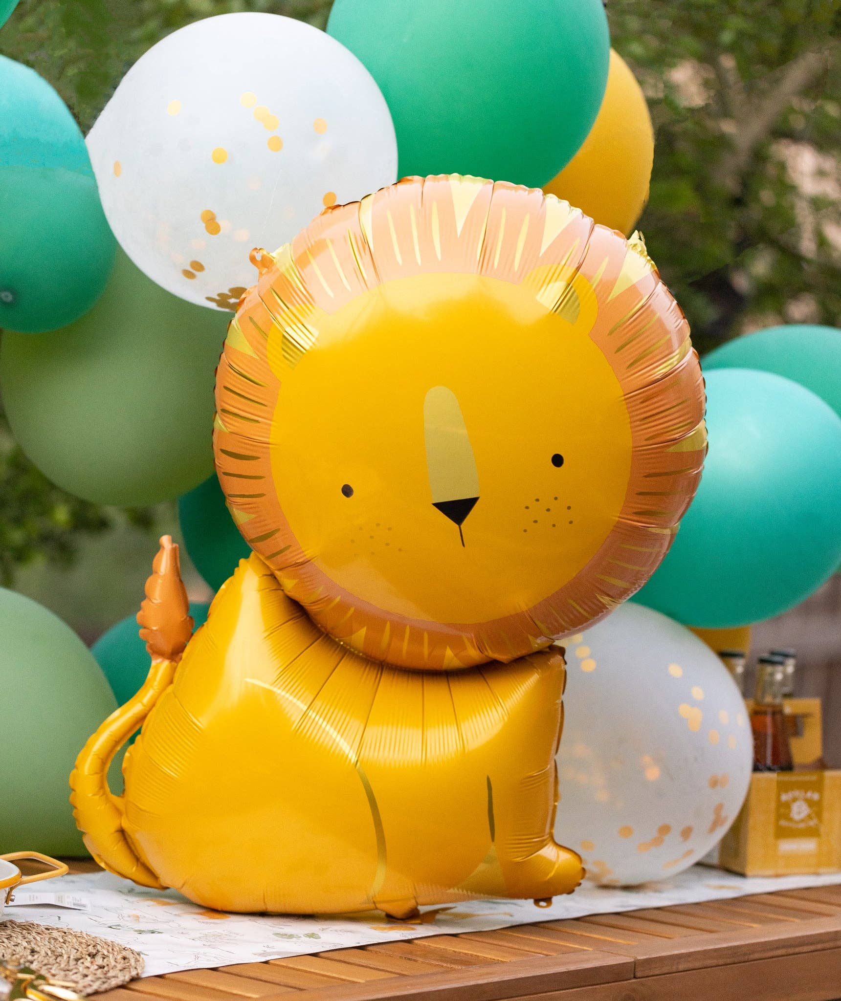 Safari Lion Mylar Balloon - bubblegum market