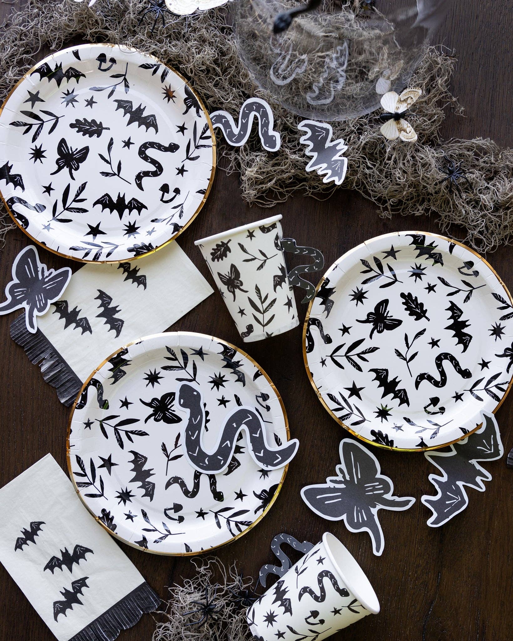 Spooky Icons Snake Handle Party Cups - bubblegum market