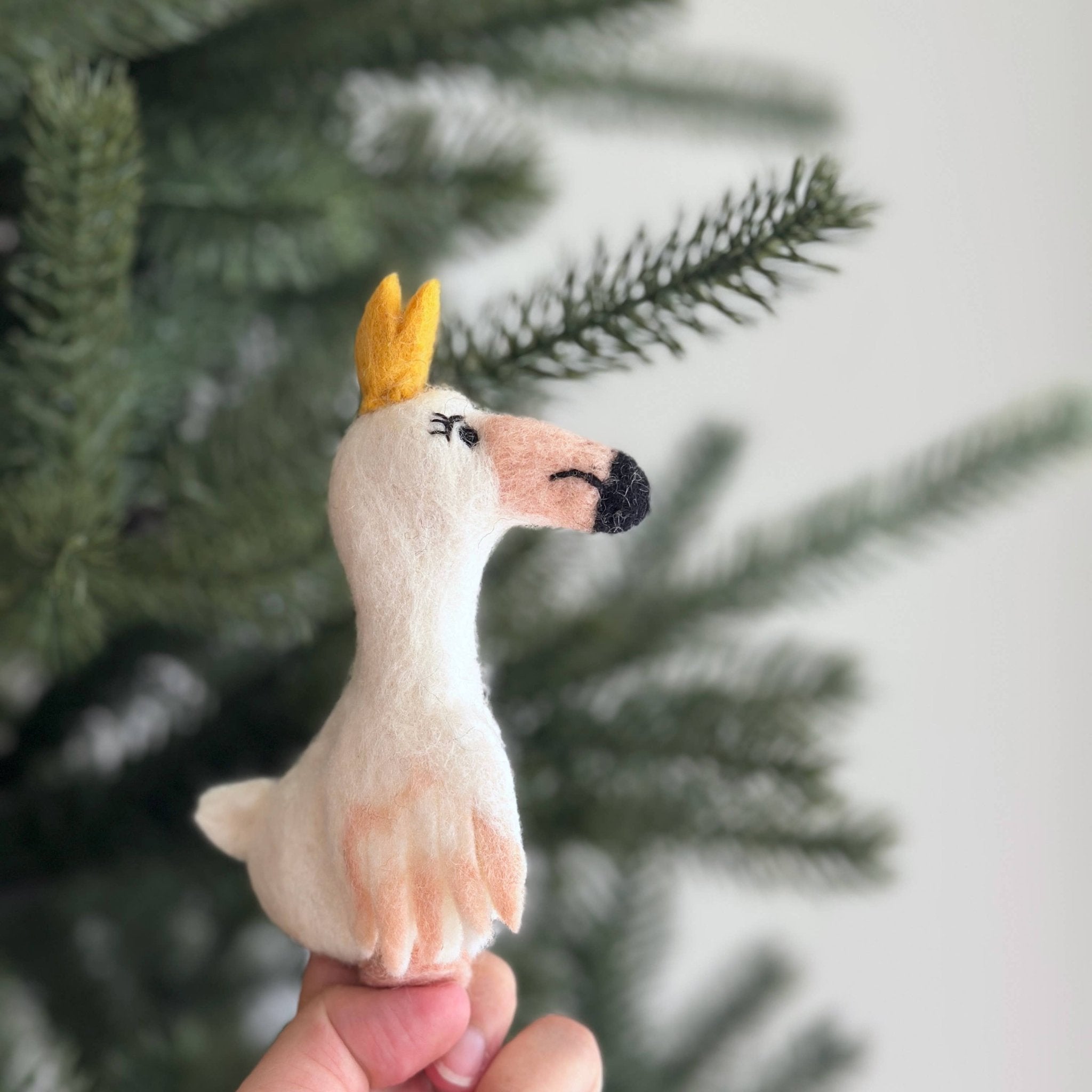 Swan Wool Felt Finger Puppet - bubblegum market