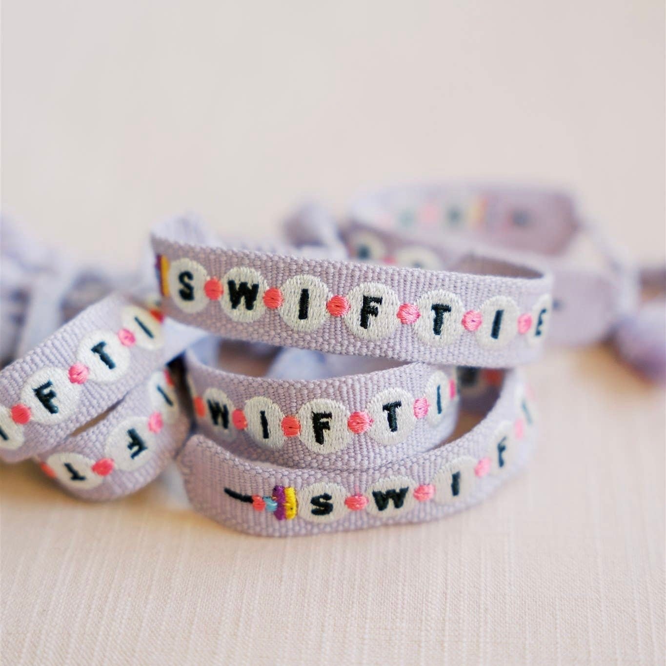 Swiftie Friendship Bracelet Woven Bracelet - bubblegum market
