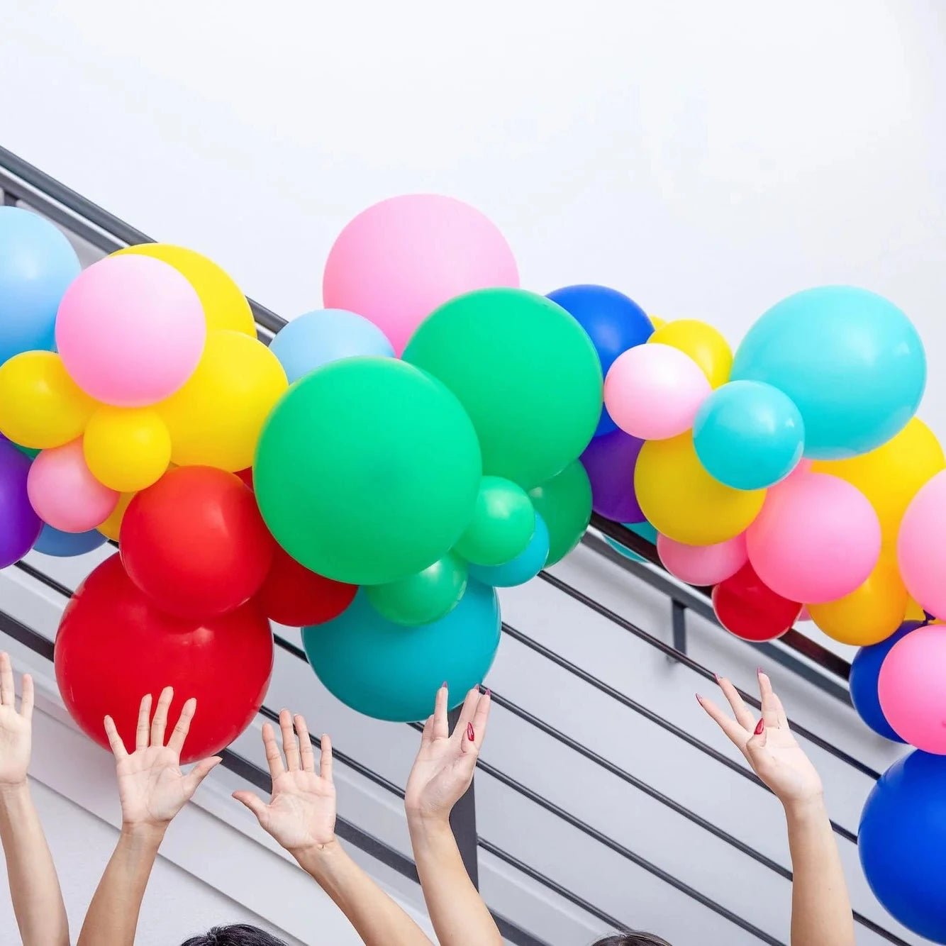 Ultimate Color Pop Balloon Garland Kit - bubblegum market