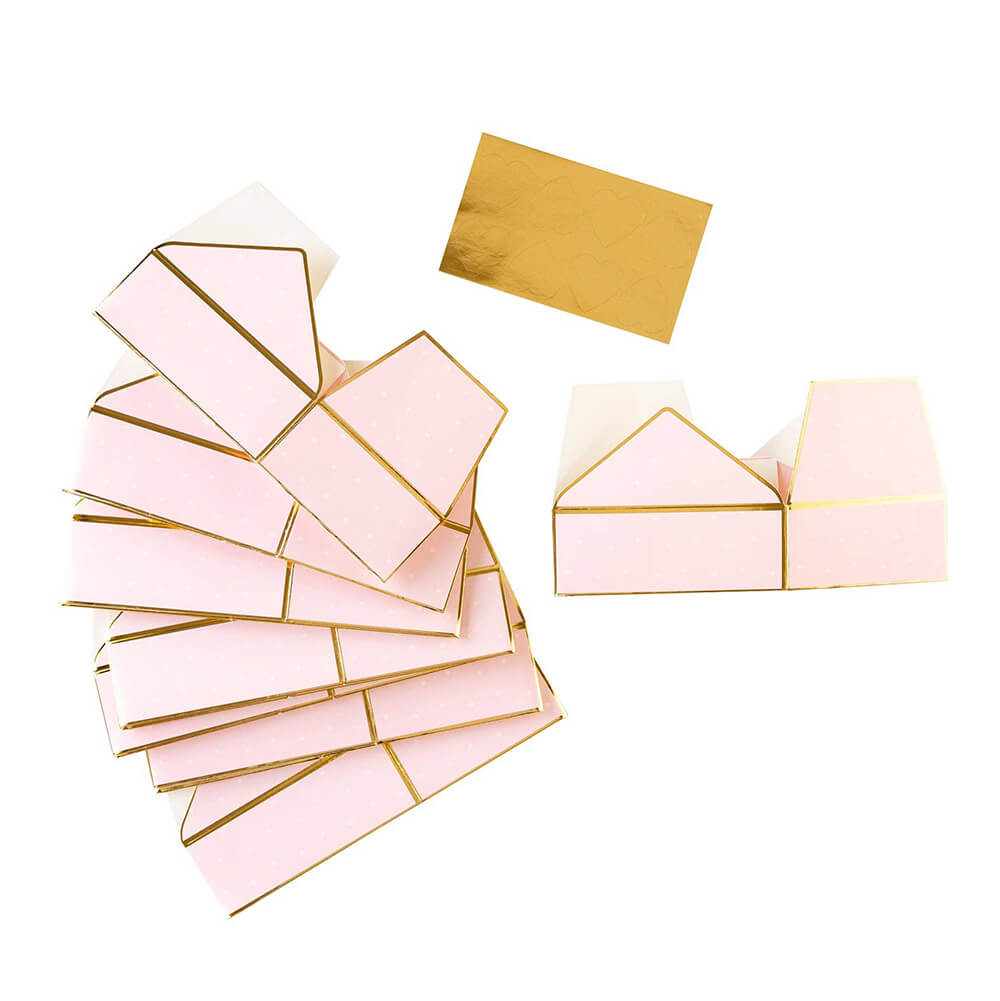 valentines-day-pink-envelope-treat-boxes-package-contents
