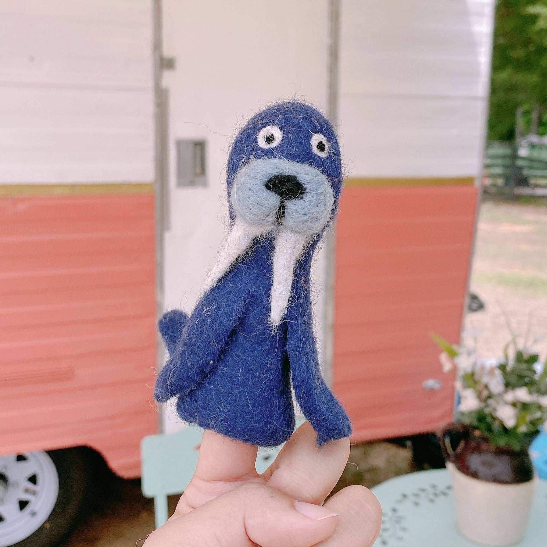 Walrus Wool Felt Finger Puppet - bubblegum market