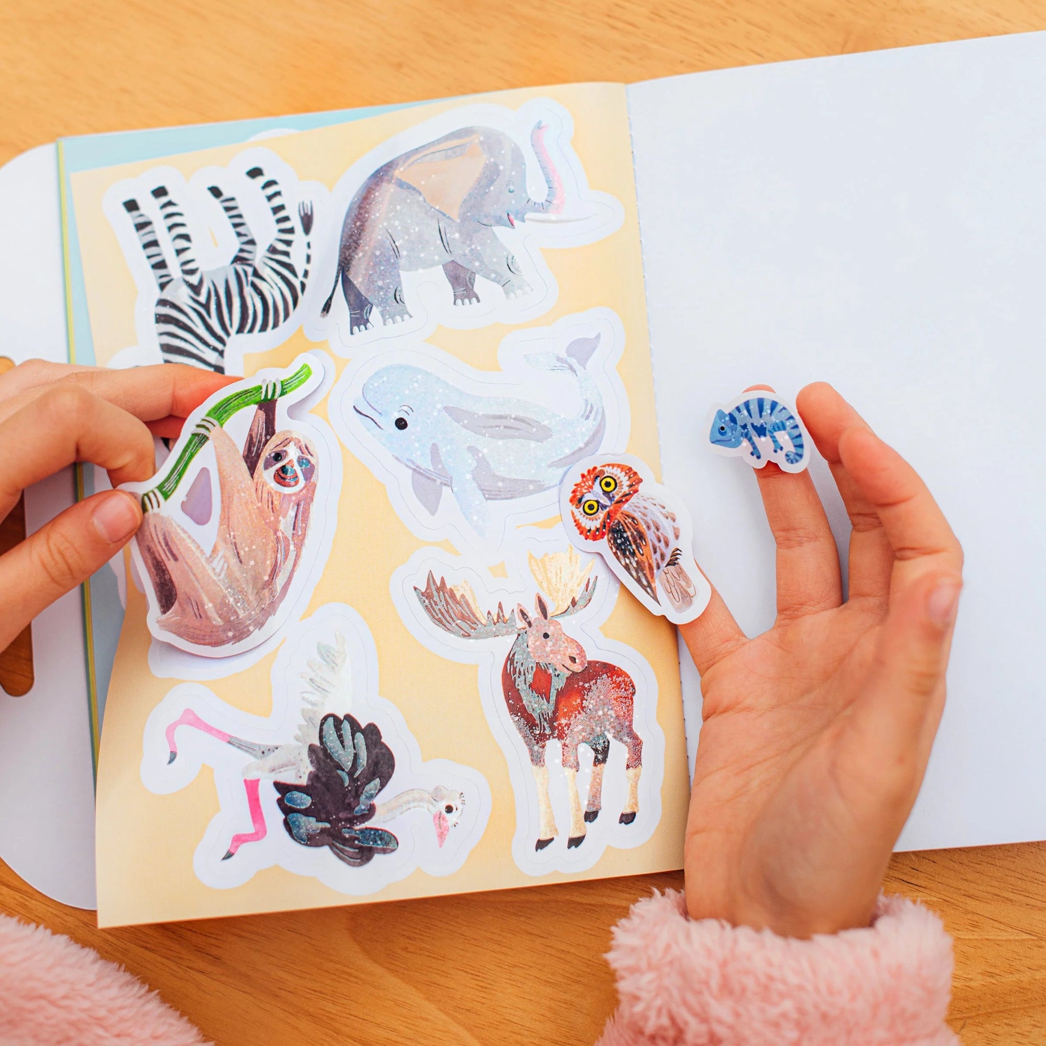 Wonderful Animals Shiny Sticker Book - bubblegum market