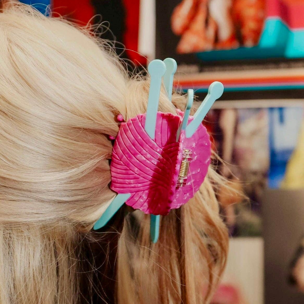 Yarn & Knitting Needles Hair Claw - bubblegum market