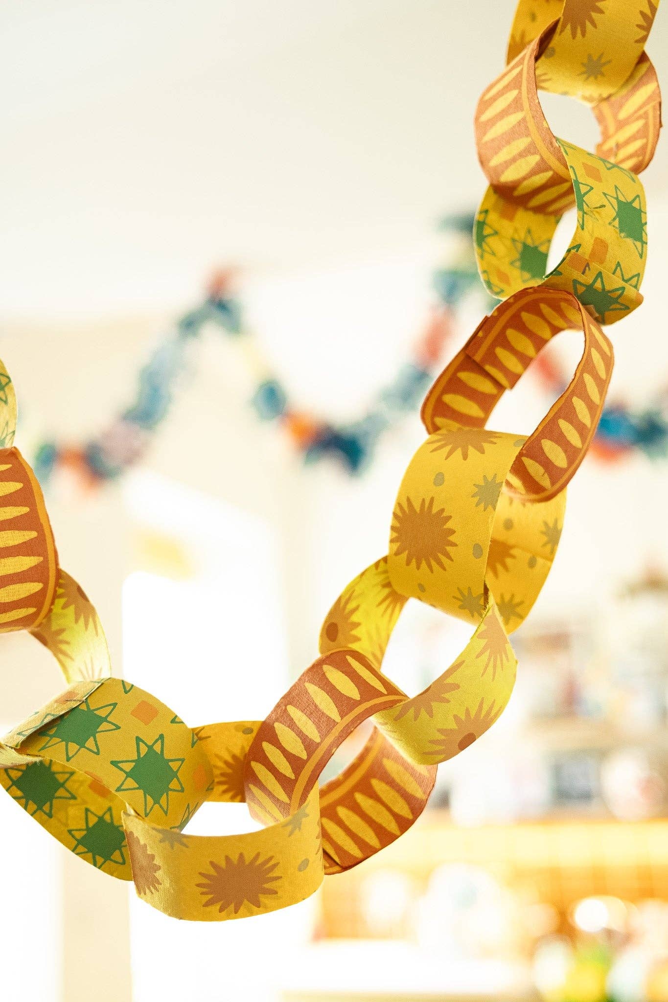 Yellow & Green Paper Chain Kit - bubblegum market