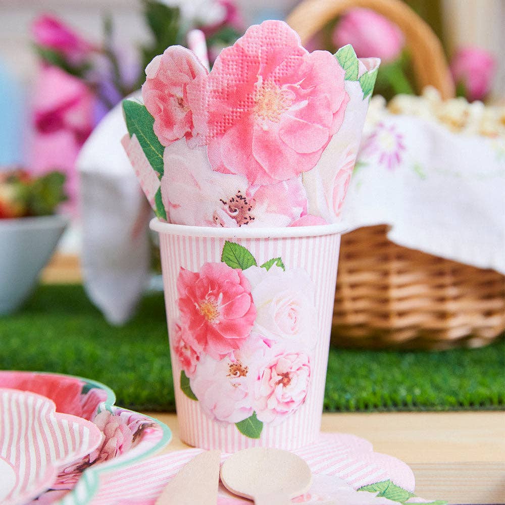 A-Very-English-Rose-Paper-Party-Cups