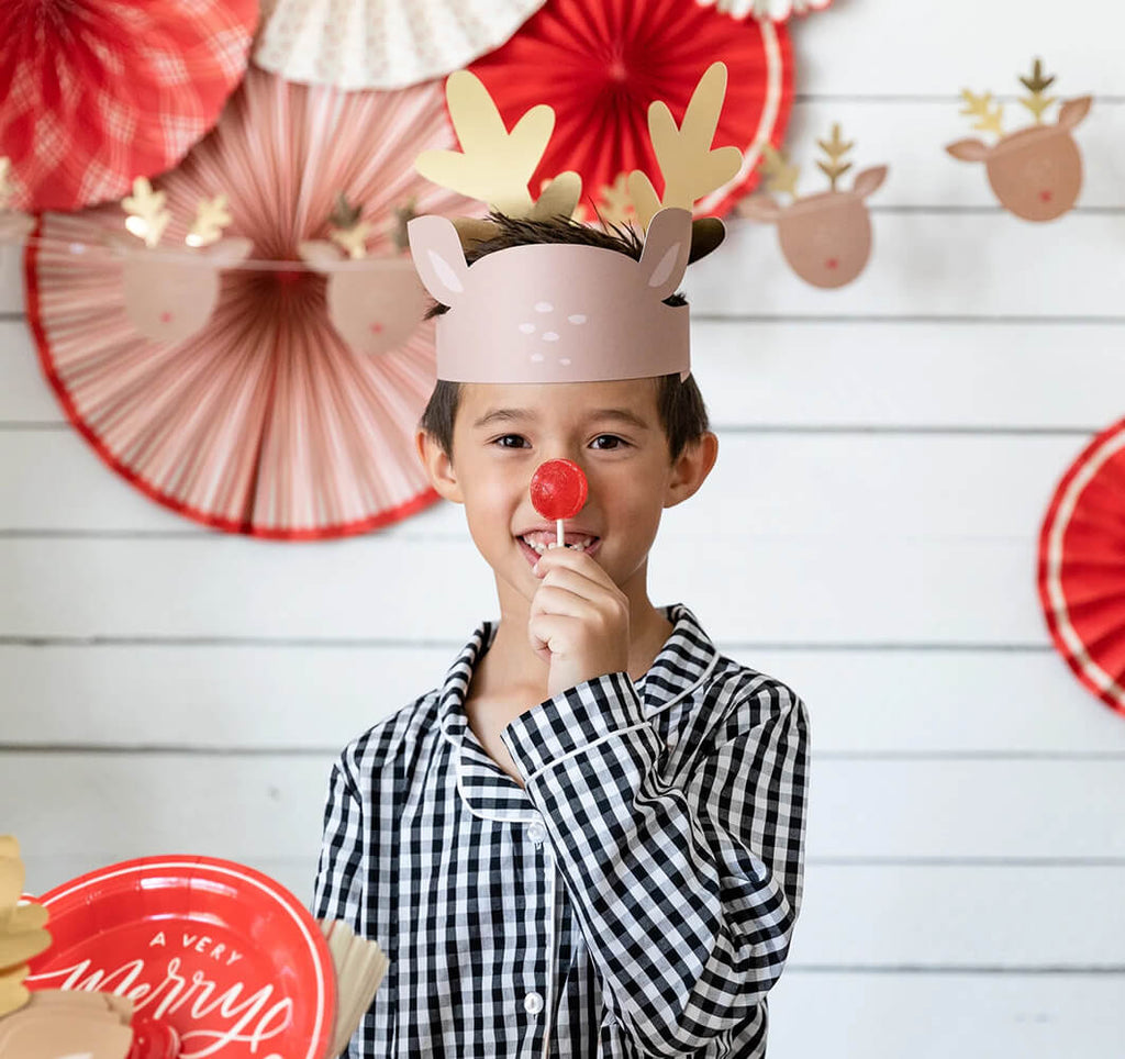 dear-rudolph-reindeer-hats-my-minds-eye-christmas-party-favors-lifestyle-photo