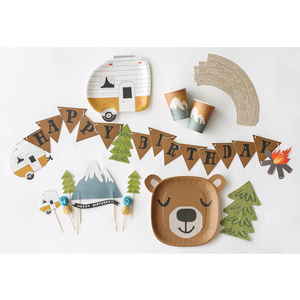 lucy-darling-party-in-a-box-little-camper-flatlay