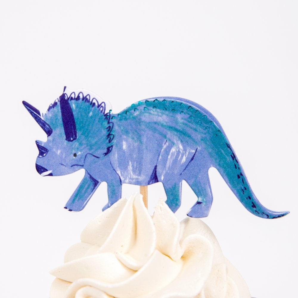 meri-meri-party-dinosaur-kingdom-cupcake-kit-triceratops