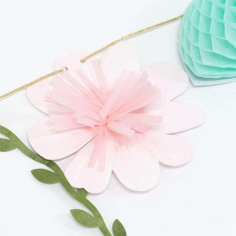 meri-meri-party-fairy-garland-pink-tissue-paper-flower