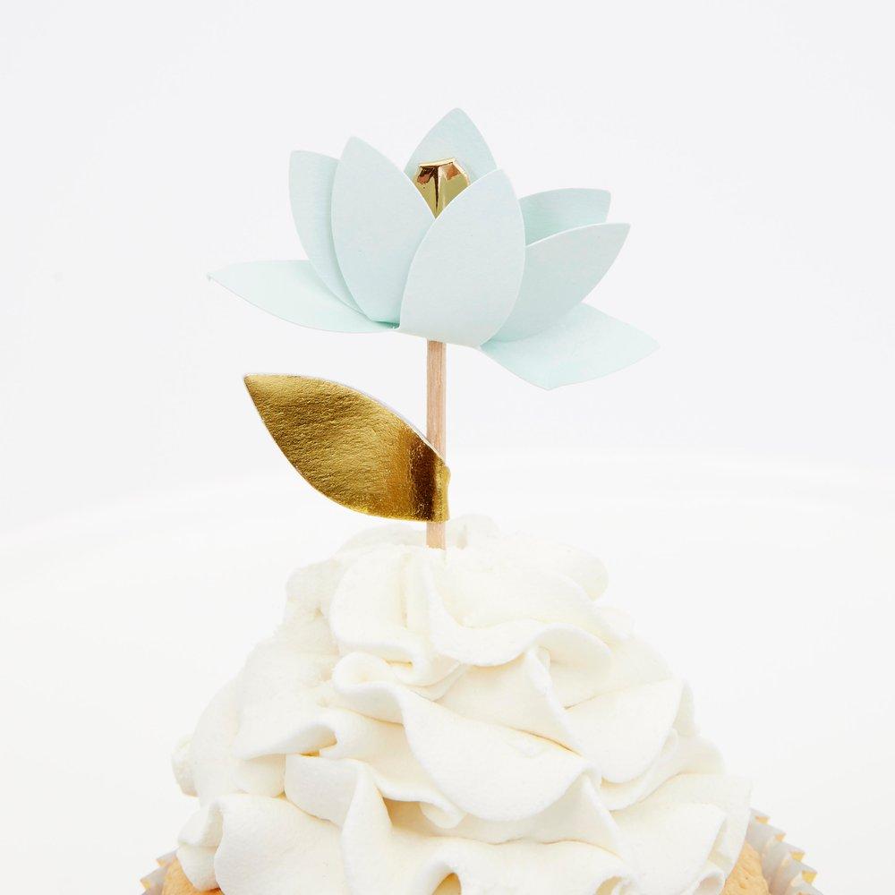 Meri Meri Party Flower Bouquet Cupcake Kit - bubblegum market