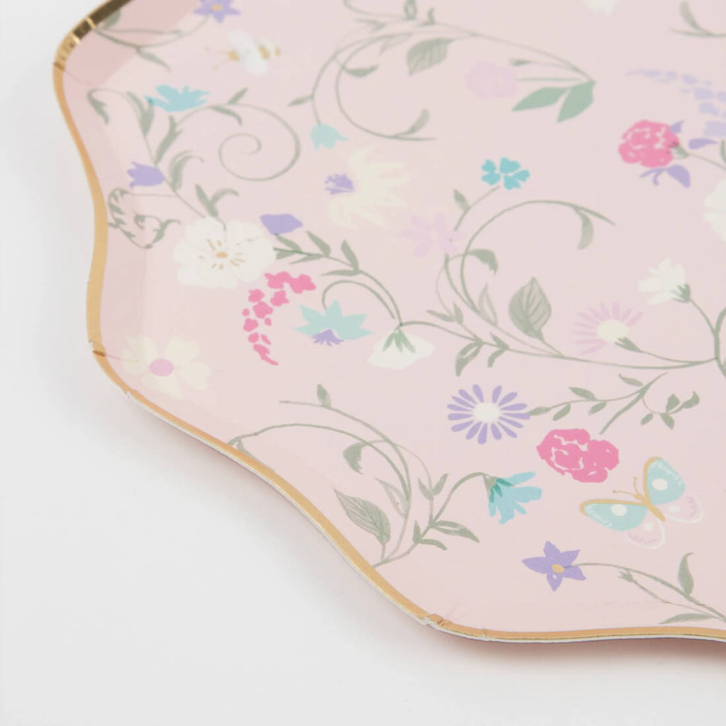 meri-meri-party-laduree-paris-floral-side-plates-pink-detail