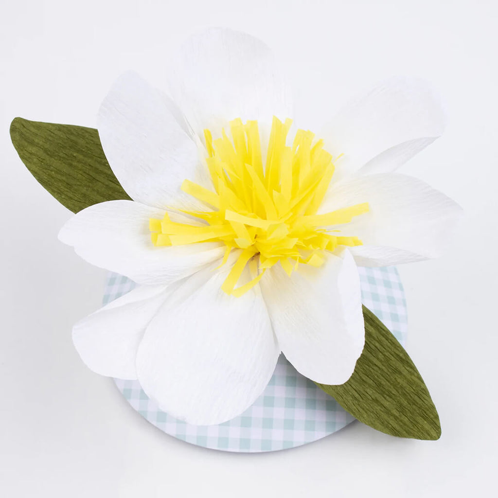 meri-meri-party-paper-flower-hats-white-lily-blue-gingham