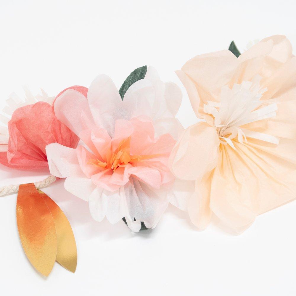 Meri Meri Party Rose Blossom Garland - bubblegum market