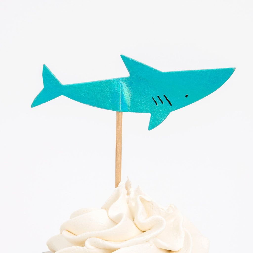 meri-meri-party-under-the-sea-cupcake-kit-shark