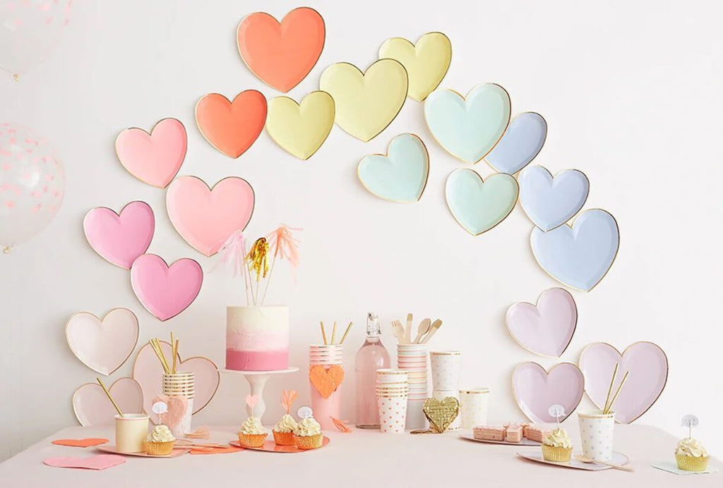 meri-meri-party-valentines-day-party-palette-heart-large-plates-rainbow-styled