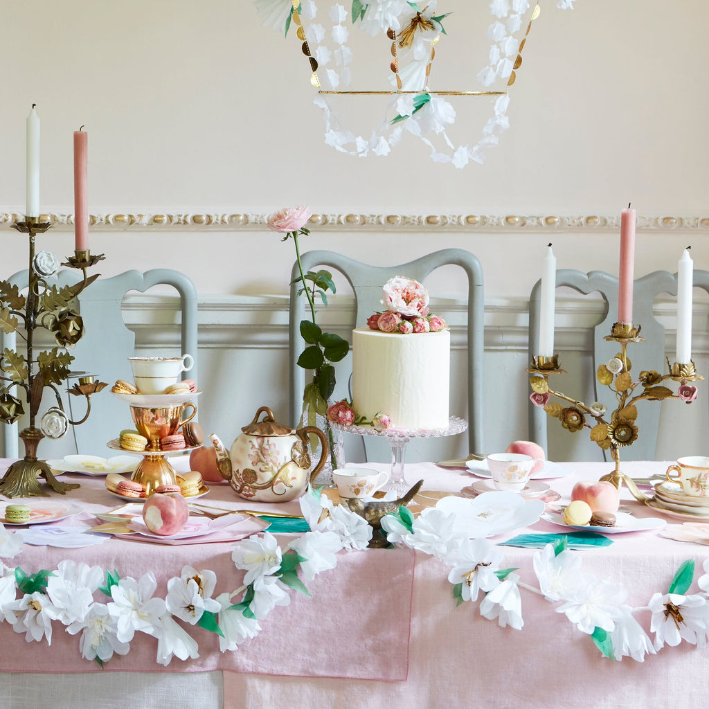 meri-meri-party-white-blossom-garland-styled