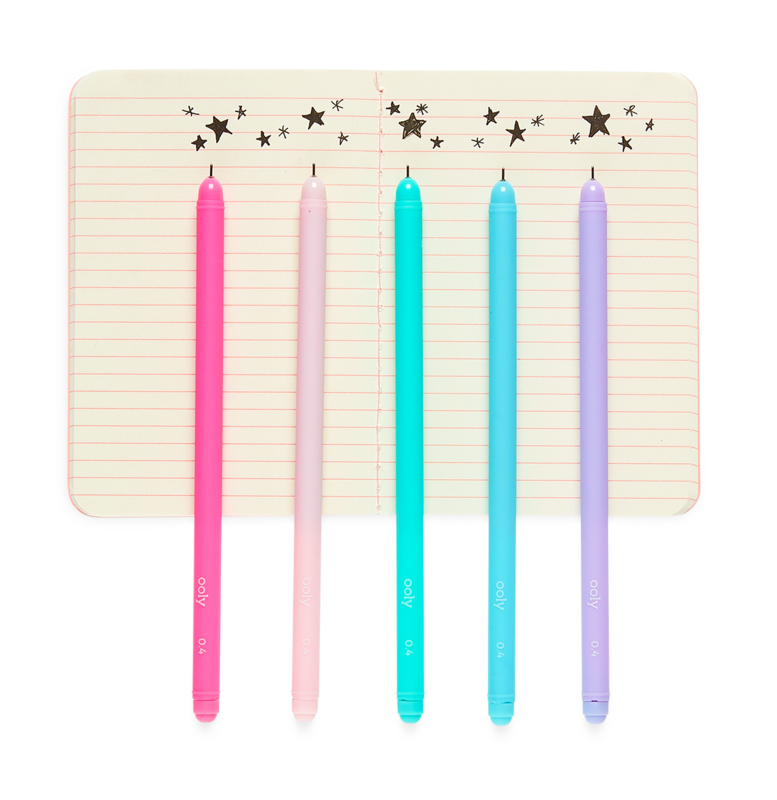ooly-Starry-Writers-Pens-in-use
